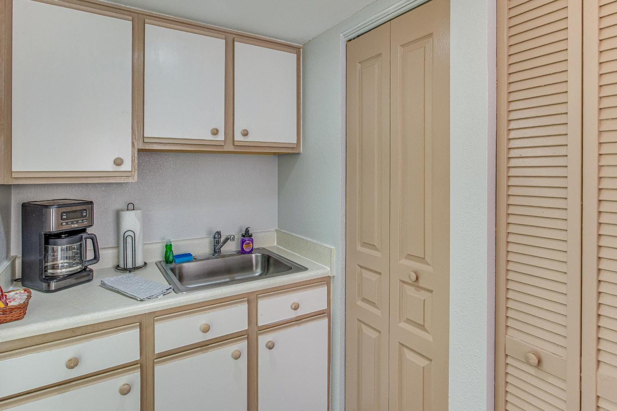 Bay Watch Resort Studio With Resort Amenities! 미를 비치 외부 사진